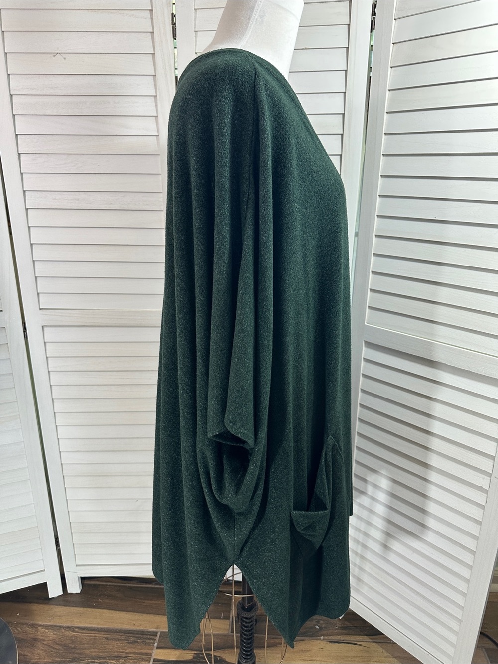 Susan Graver Lifestyle 3X Green Oversized Batwing Cardigan Button Front Pockets - Picture 8 of 13